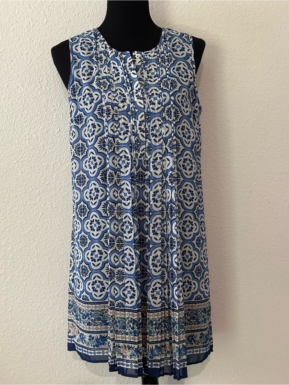Signature Studio Navy and White Printed Tunic